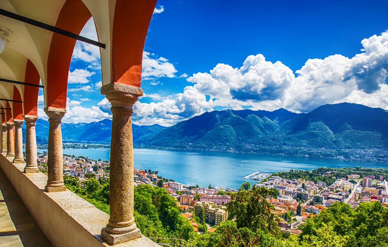 lake maggiore is spectacular as a holiday destination