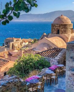 dining in Monemvasia Greece